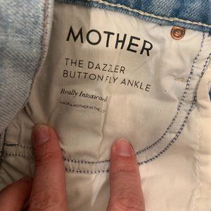Size 25* MOTHER The Dazzler Button Fly Ankle!